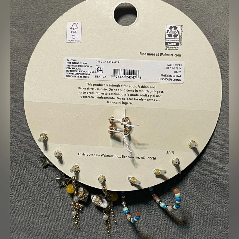 No Boundaries 6 Pair Gold Tone Earring Set Hoops Studs Shell Star Multi Pack